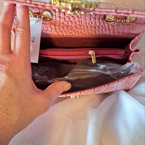 NWT Patent Leather Croc Convertible Bag - Picture 5 of 15